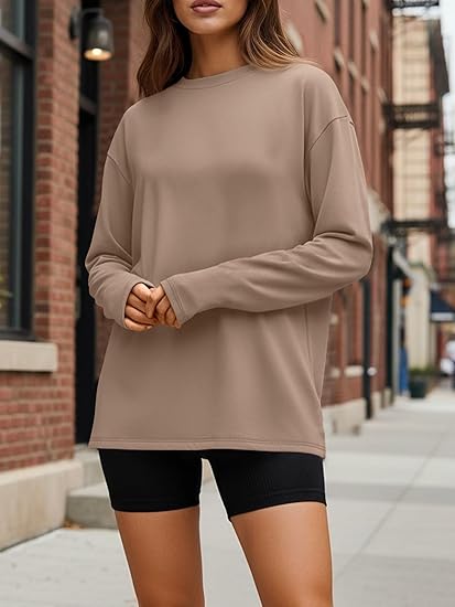 Trendy Queen Women’s Oversized Long Sleeve T-Shirt – Casual Fall Top 2025